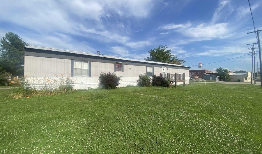420 N Poplar, Appleton City, MO 64724 - 3 Beds, 2 Bath