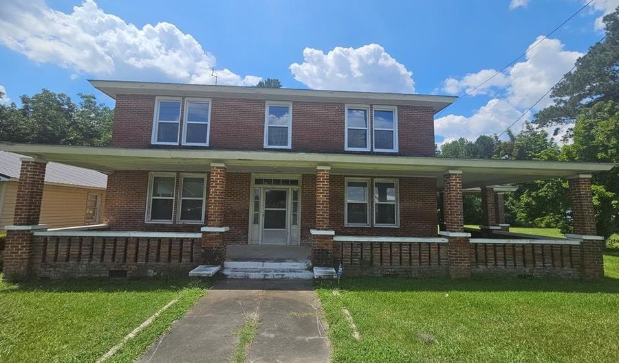 714 E Church St, Bishopville, SC 29010 - 4 Beds, 2 Bath