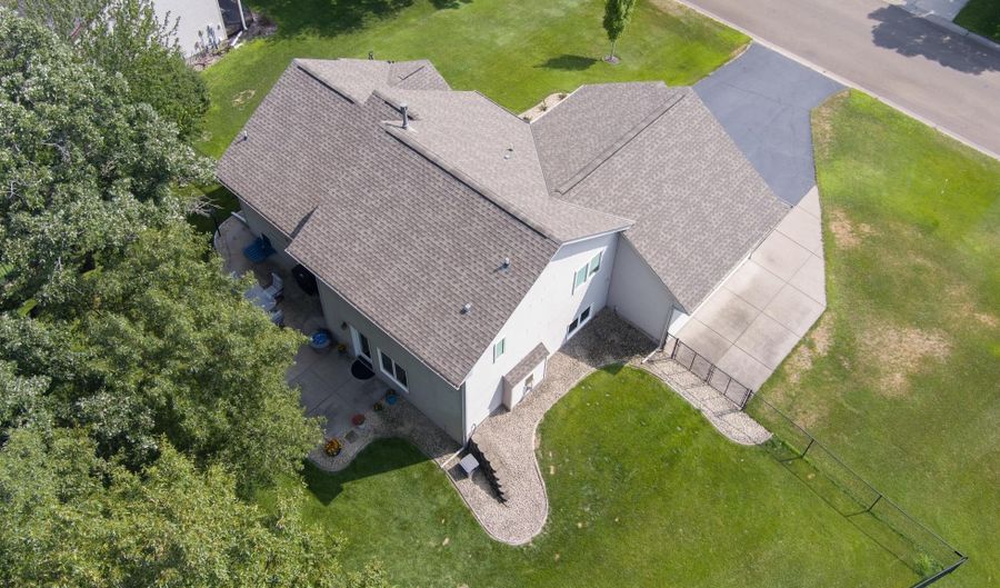15235 Yellow Pine St NW, Andover, MN 55304 - 4 Beds, 3 Bath