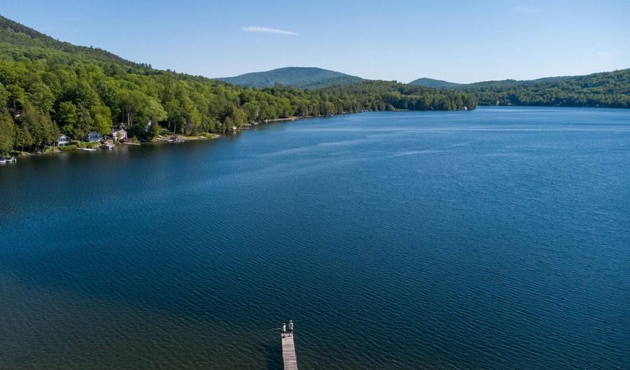 81 Shoreline Dr, Barnet, VT 05821 - 2 Beds, 1 Bath