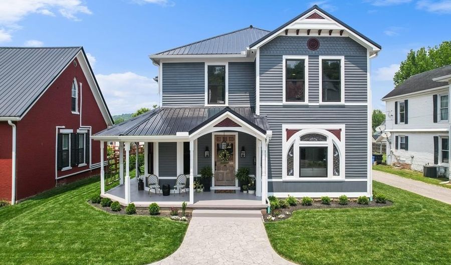 105 E 4th St, Augusta, KY 41002 - 5 Beds, 4 Bath