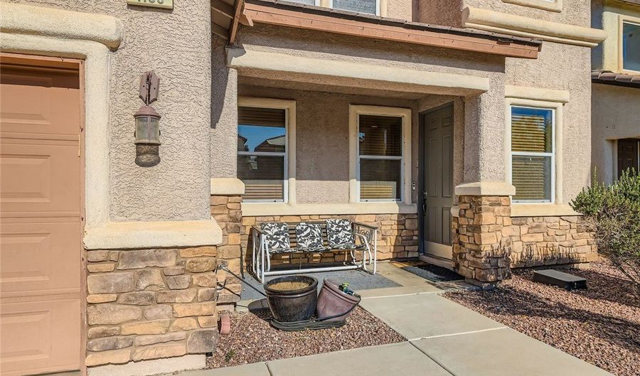 1185 HOLLOW REED Ct, Henderson, NV 89011 - 5 Beds, 4 Bath