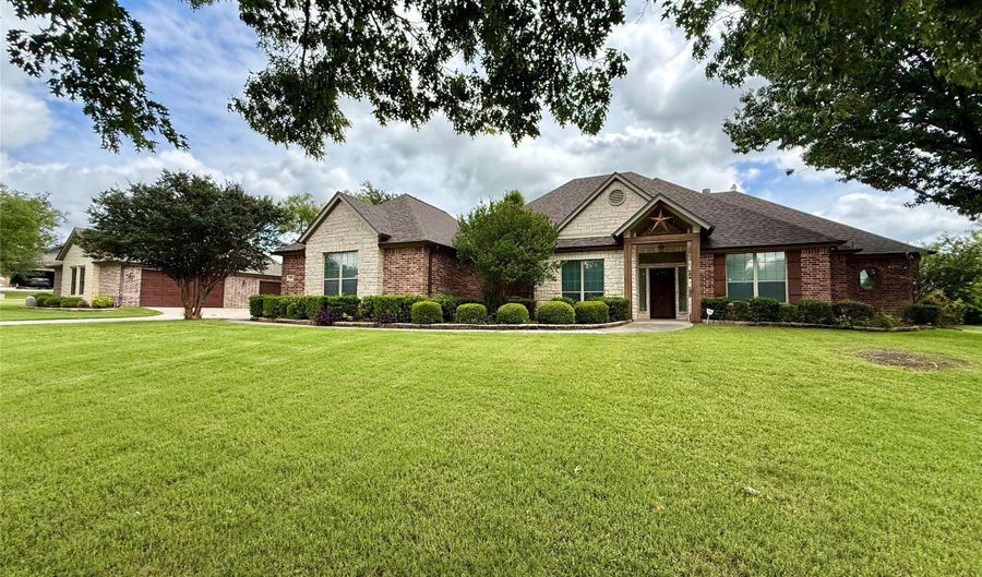 102 Aledo Pointe Dr, Aledo, TX 76008 - 4 Beds, 2 Bath