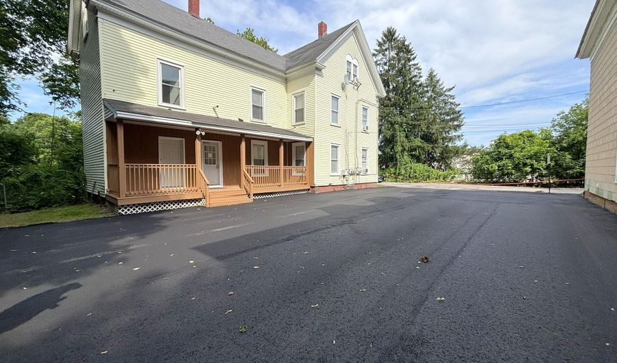 20 Temple St, Auburn, ME 04210 - 0 Beds, 4 Bath