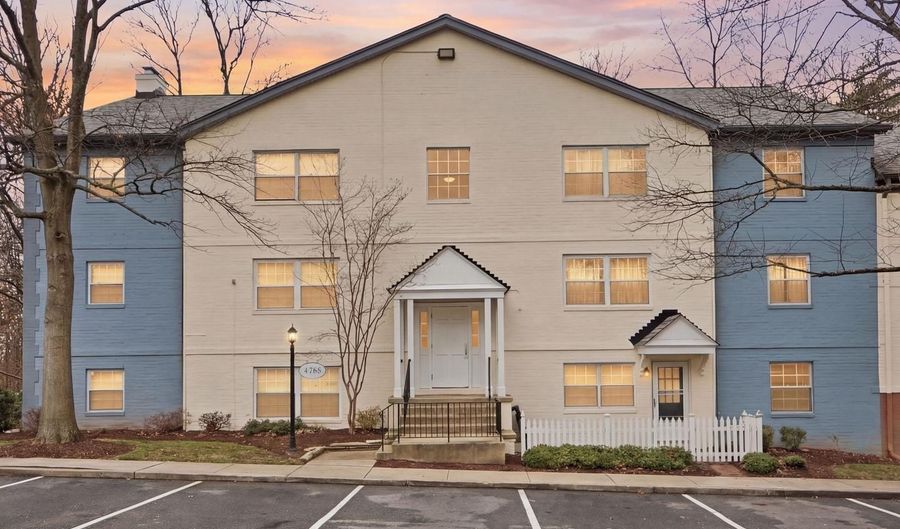 4405 ROMLON St #104, Beltsville, MD 20705 - 1 Beds, 1 Bath