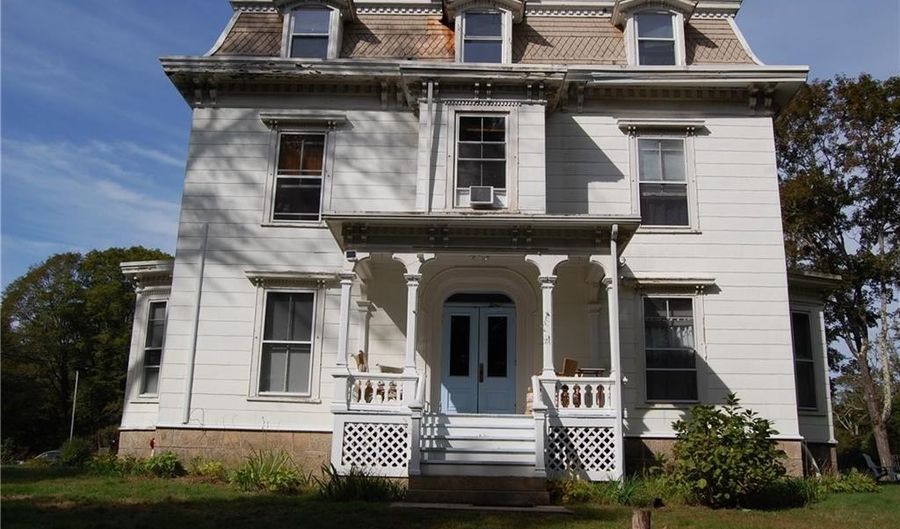7 Nichols Ln 5, Hopkinton, RI 02832 - 1 Beds, 1 Bath