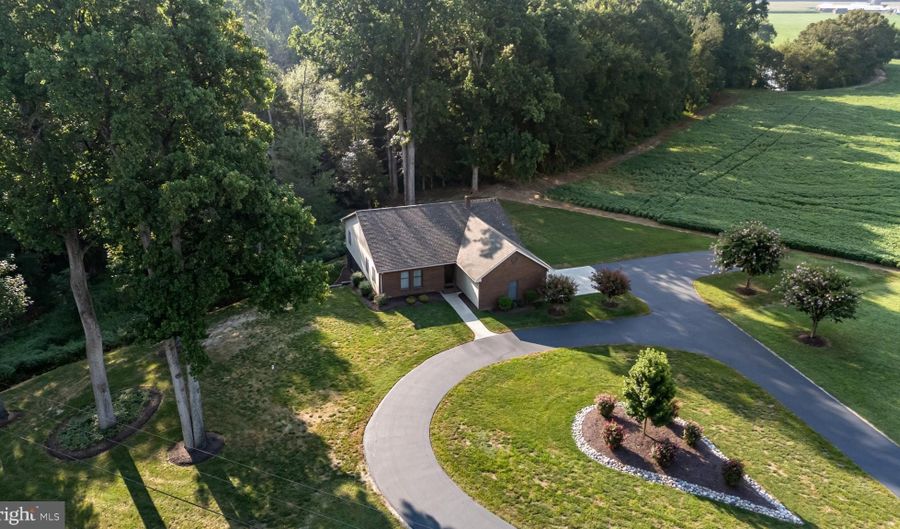 518 DRAPERS MILL Rd, Felton, DE 19943 - 3 Beds, 3 Bath