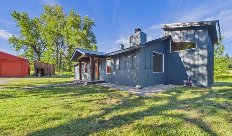 9848 S Fern Creek Rd, Cataldo, ID 83810 - 3 Beds, 2 Bath