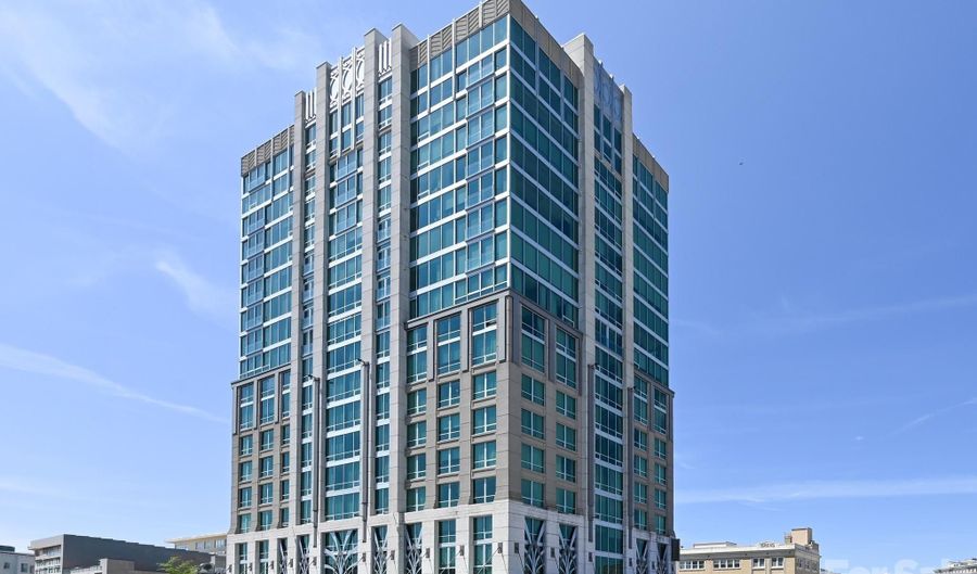 7 Patton Ave 1103, Asheville, NC 28801 - 1 Beds, 2 Bath