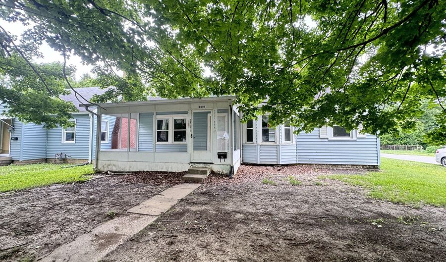 2005 Euclid Dr, Anderson, IN 46011 - 2 Beds, 1 Bath