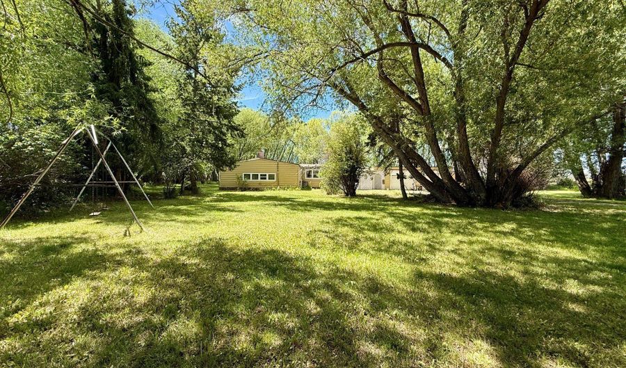 412 Hauser St, Anaconda, MT 59711 - 3 Beds, 1 Bath