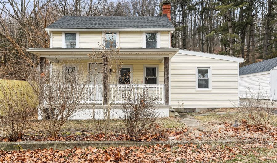 6906 MARIAH FURNACE Rd, Boonsboro, MD 21713 - 3 Beds, 2 Bath