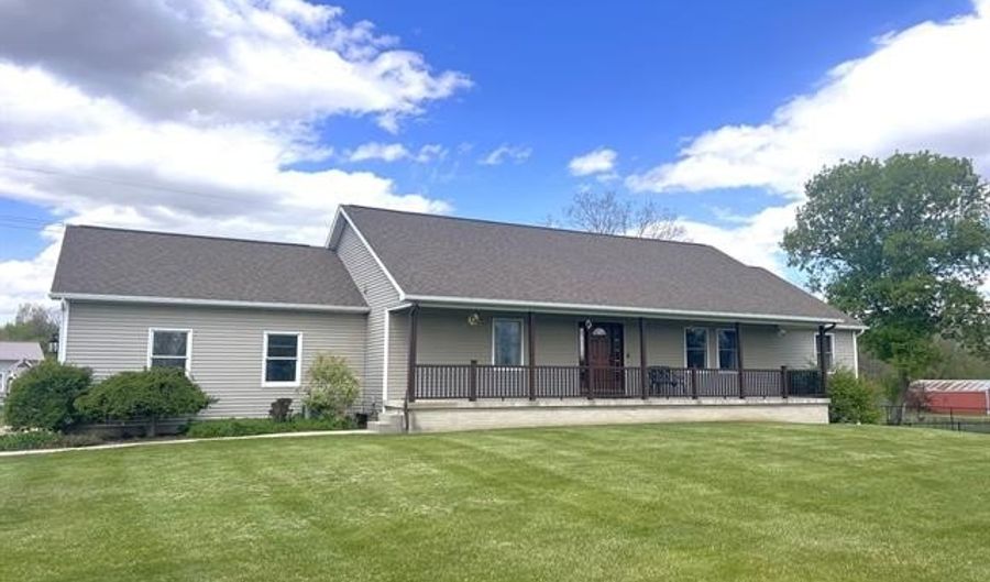 775 Beard Rd E, Antrim, MI 48872 - 3 Beds, 5 Bath