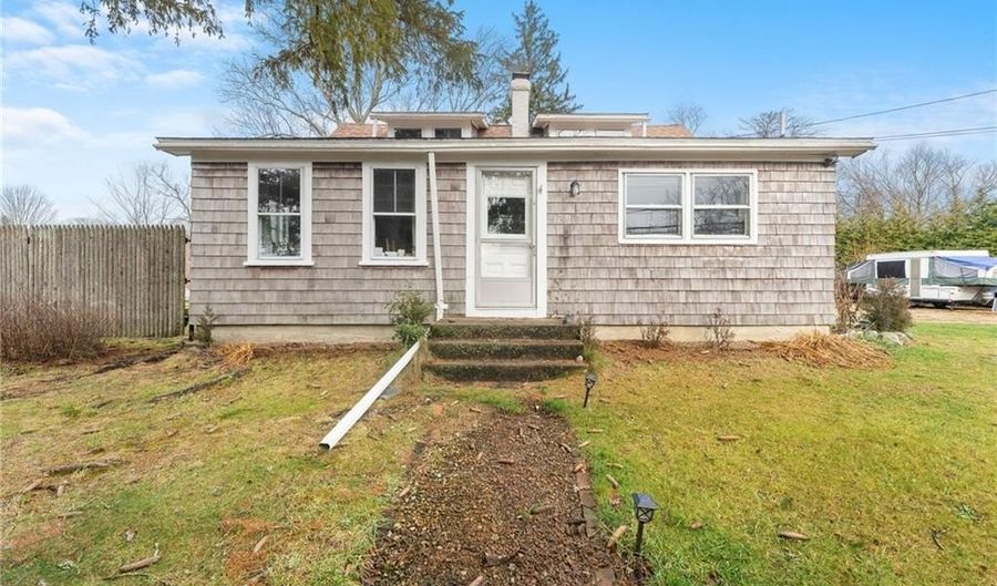 205 Ten Rod Rd, Exeter, RI 02822 - 2 Beds, 1 Bath