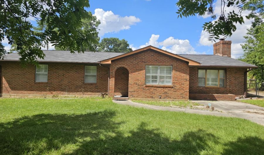4505 Oakley Pirkle Rd, Augusta, GA 30907 - 3 Beds, 2 Bath