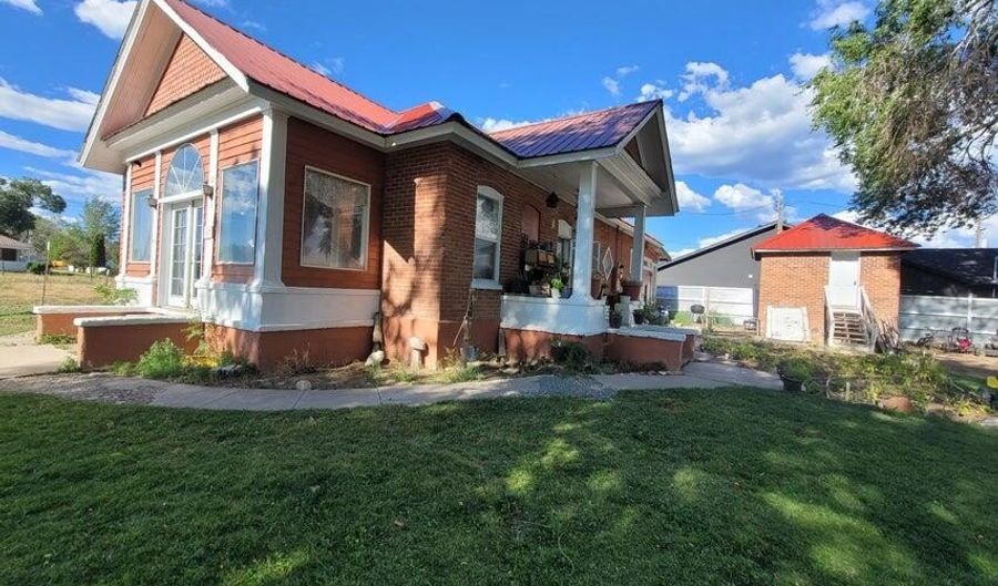 85 S 400 E, Beaver, UT 84713 - 4 Beds, 3 Bath