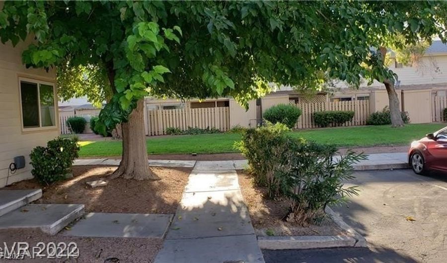 4770 TOPAZ St 79, Las Vegas, NV 89121 - 1 Beds, 1 Bath