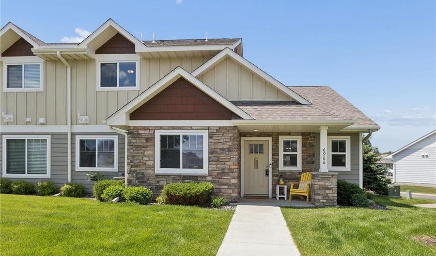6986 Lancaster Way NE, Albertville, MN 55301 - 3 Beds, 3 Bath