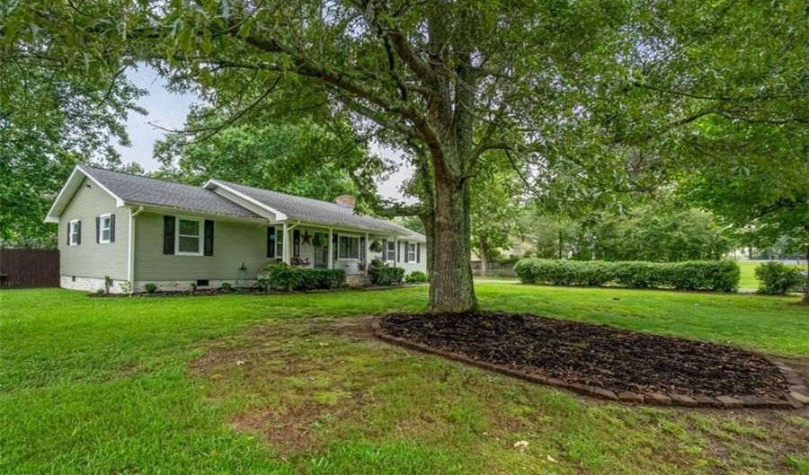 3678 Wax Rd, Aragon, GA 30104 - 4 Beds, 2 Bath