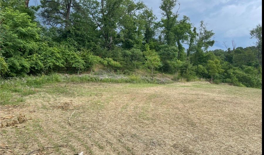 3372 Brodhead Rd, Aliquippa, PA 15001 - 0 Beds, 0 Bath