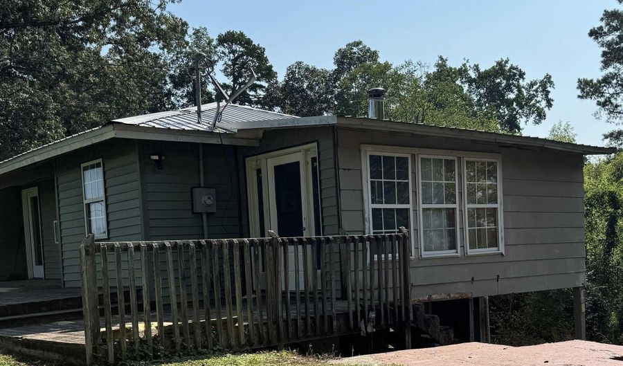 636 MOORE Rd, Altoona, AL 35952 - 3 Beds, 1 Bath