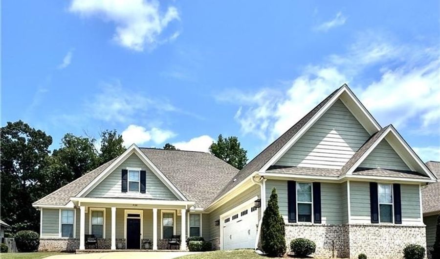 4128 CREEKVIEW Ct, Auburn, AL 36830 - 4 Beds, 3 Bath
