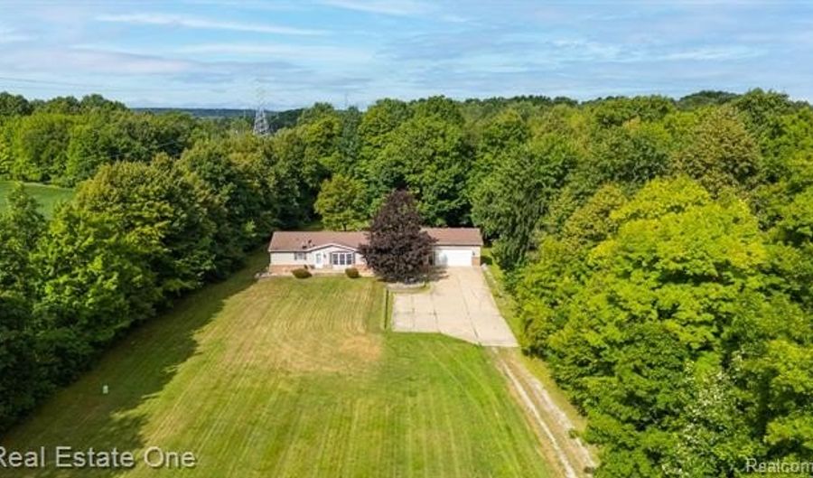 72021 Romeo Plank Rd, Armada, MI 48005 - 3 Beds, 2 Bath