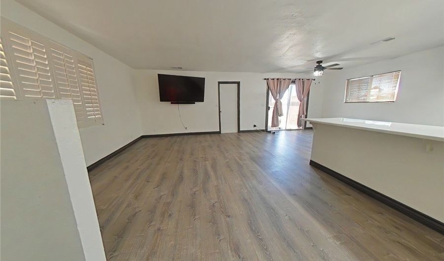 12757 Kiowa 3, Apple Valley, CA 92308 - 2 Beds, 2 Bath