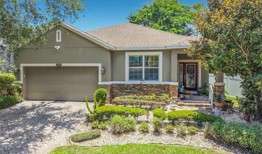 2379 PICKFORD Cir, Apopka, FL 32703 - 4 Beds, 2 Bath