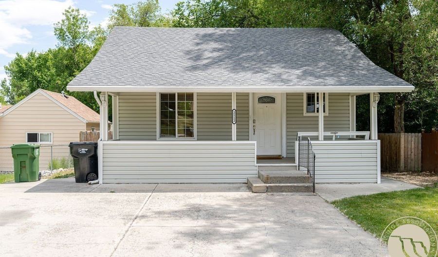 2112 N 11th Ave, Billings, MT 59101 - 3 Beds, 2 Bath