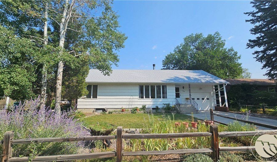 1431 Avenue D, Billings, MT 59102 - 4 Beds, 2 Bath