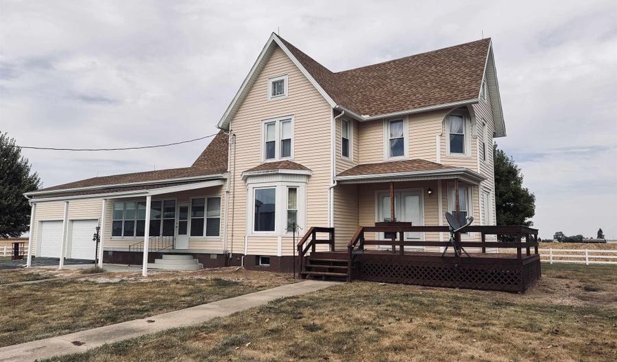10120 E 2250th St, Adair, IL 61411 - 4 Beds, 2 Bath