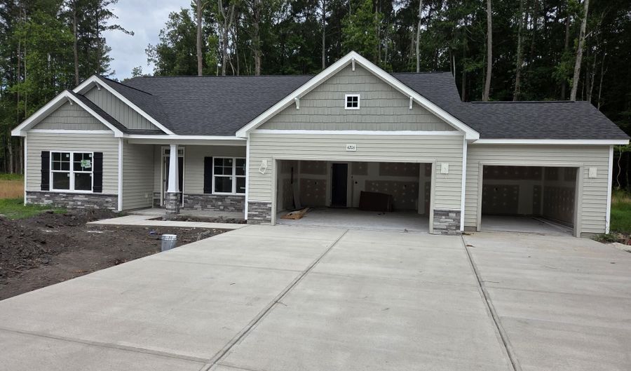 4206 Tinsley Ct, Ayden, NC 28513 - 4 Beds, 2 Bath