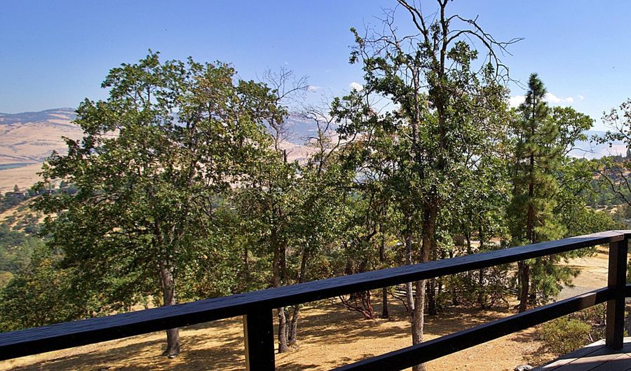 55 Birnam Wood Rd, Ashland, OR 97520 - 3 Beds, 2 Bath