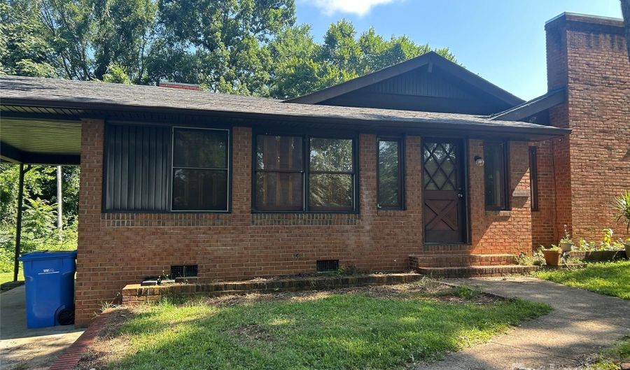 125 Carpenter Ave, Albemarle, NC 28001 - 1 Beds, 1 Bath