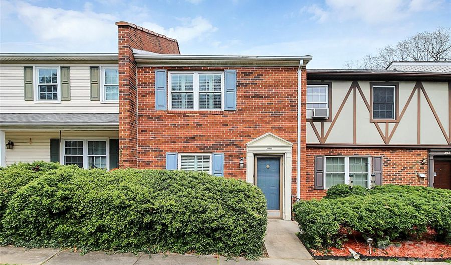11111 Park Rd, Charlotte, NC 28226 - 2 Beds, 2 Bath
