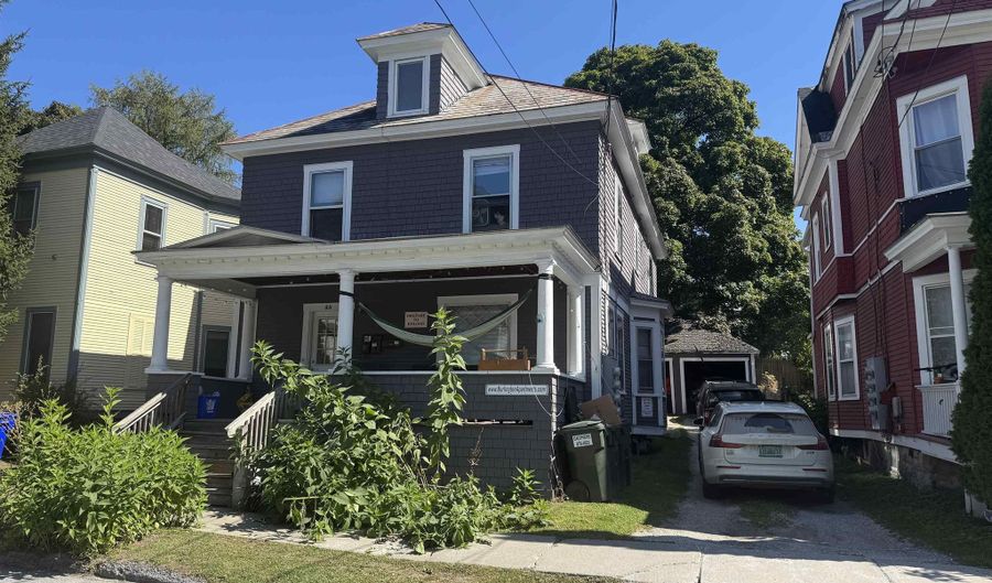 44 Isham St, Burlington, VT 05401 - 5 Beds, 3 Bath
