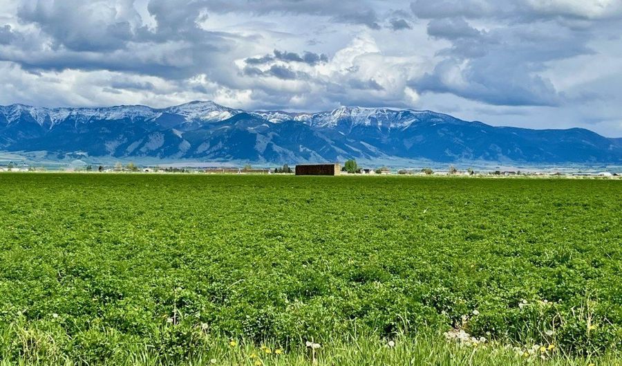 1480 Bolinger Rd, Belgrade, MT 59714 - 5 Beds, 3 Bath