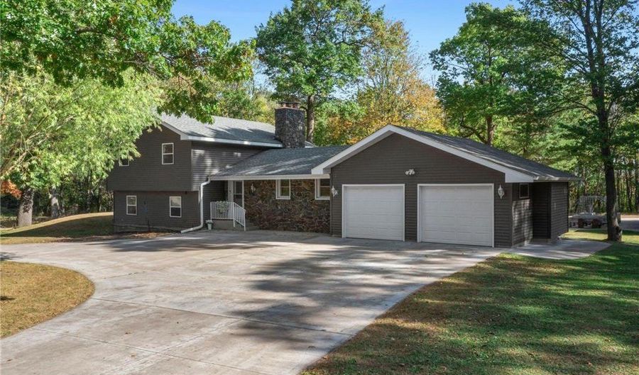 19177 Greenbrook Dr NE, East Bethel, MN 55092 - 5 Beds, 2 Bath