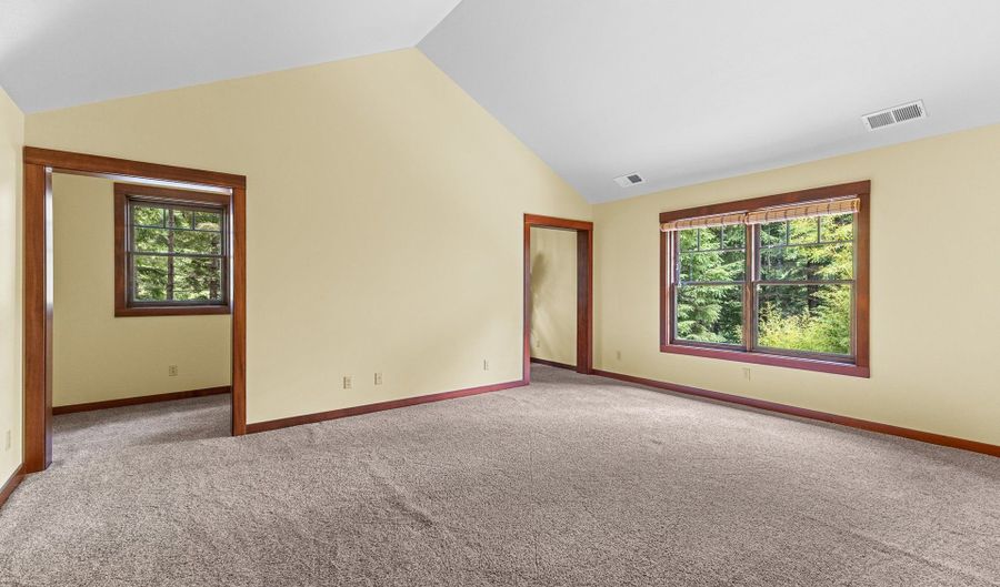 56190 BULLARDS FERRY Rd, Bandon, OR 97411 - 2 Beds, 3 Bath