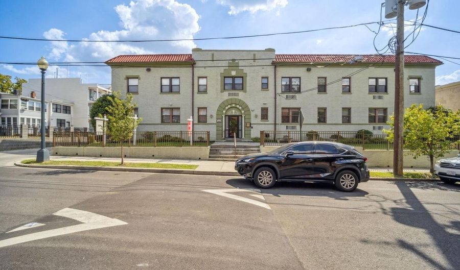 315 EVARTS St NE T6, Washington, DC 20002 - 2 Beds, 1 Bath