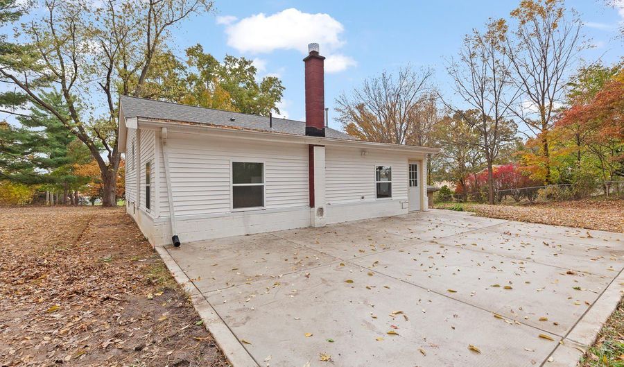 4225 Treat Hwy, Adrian, MI 49221 - 3 Beds, 1 Bath