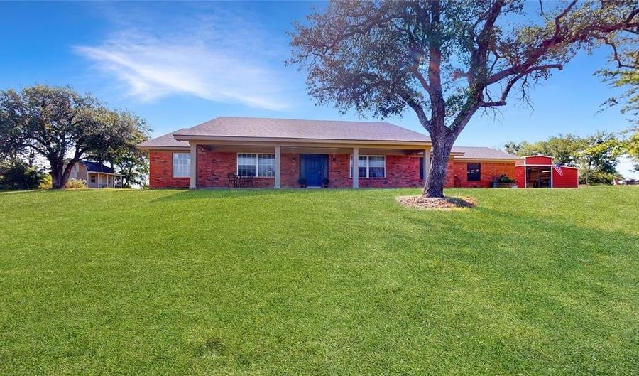 101 Oak Country, Weatherford, TX 76085 - 4 Beds, 3 Bath