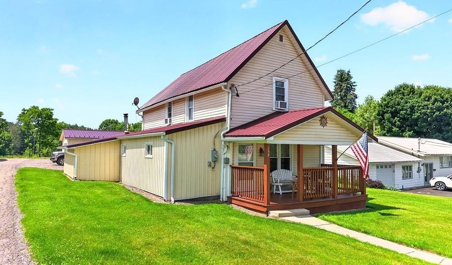 759 Main, Addison, PA 15411 - 2 Beds, 2 Bath