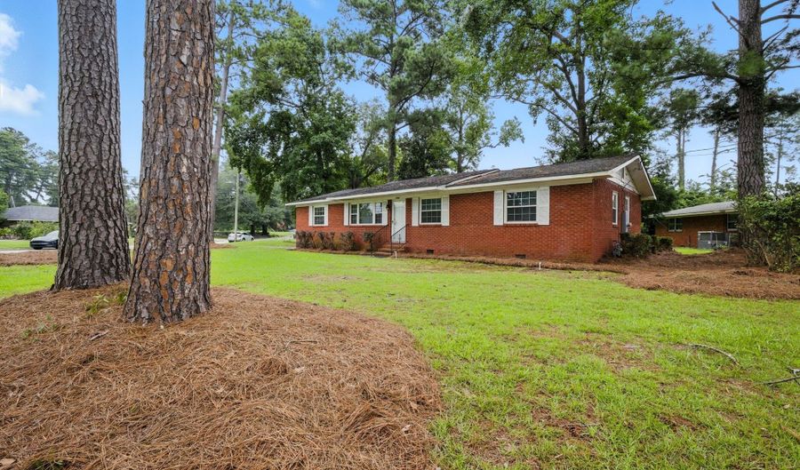 2708 Barry Dr, Augusta, GA 30904 - 3 Beds, 2 Bath