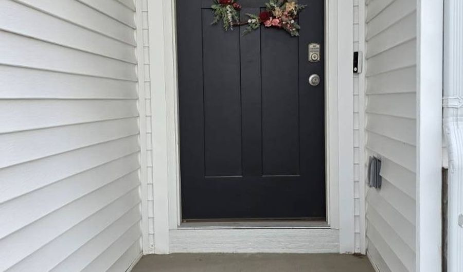 2509 Chan Dr, Adel, IA 50003 - 3 Beds, 2 Bath