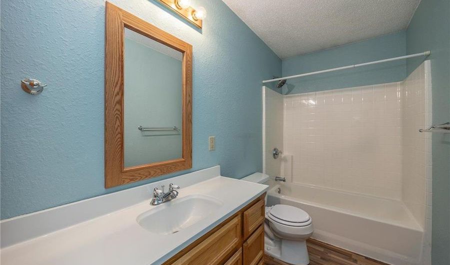 1087 E Horseshoe Dr NW, Backus, MN 56435 - 3 Beds, 2 Bath