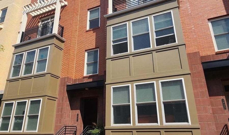 1907 MAIN LINE Blvd 102, Alexandria, VA 22301 - 3 Beds, 3 Bath