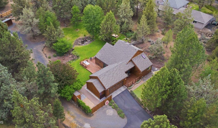 63517 JD Estates Dr, Bend, OR 97701 - 3 Beds, 2 Bath