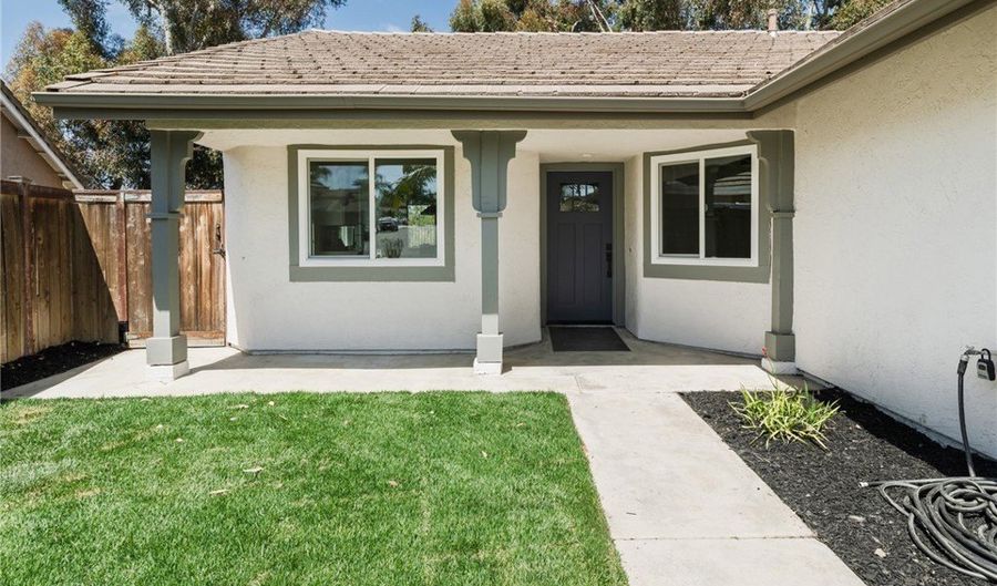 7969 Calle Madrid, Carlsbad, CA 92009 - 3 Beds, 2 Bath